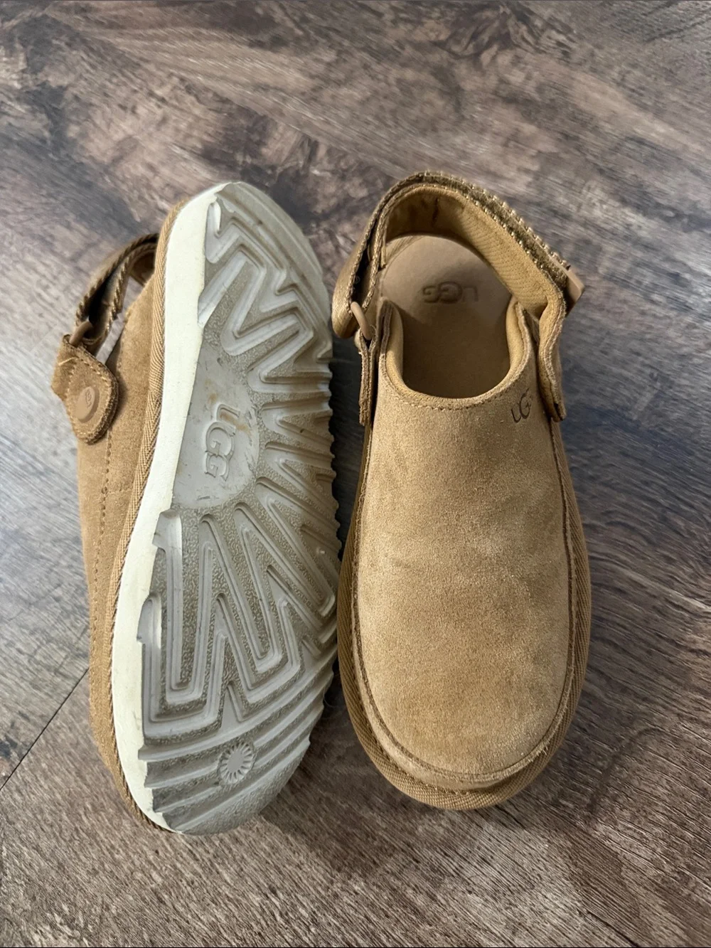 UGG Kids Chestnut Suede Hook-and-Loop Moccasins